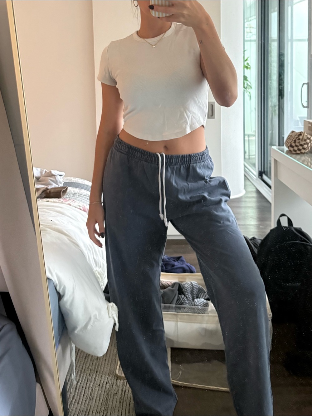 Brandy Melville straight leg sweatpants